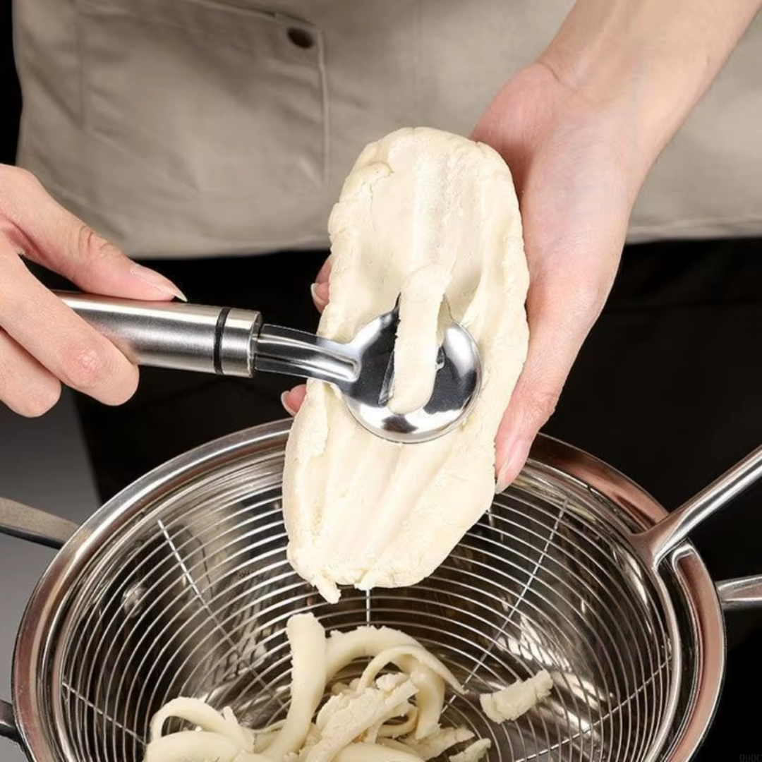 Scoodra™ – Nudel-Teigschneider (1+1 GRATIS)