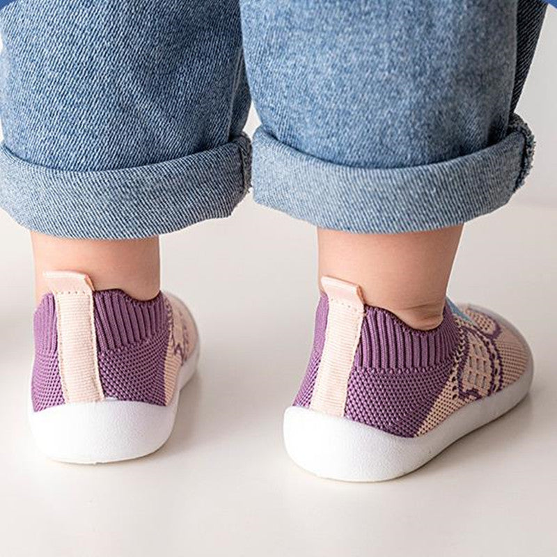 SlipSafe™ - Atmungsaktive Anti-Rutsch-Babyschuhe